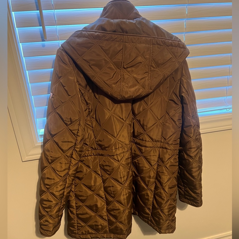 Guess Jacket - Picture 2 of 2